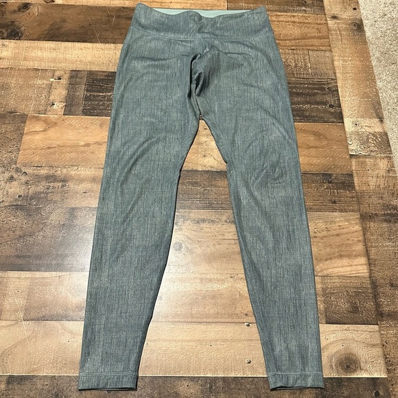 Lululemon Wunder Under Pant - Picture 2 of 6